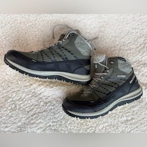 Salomon Climatherm Waterproof Winter Hiking Boots Gray Womens 7.5